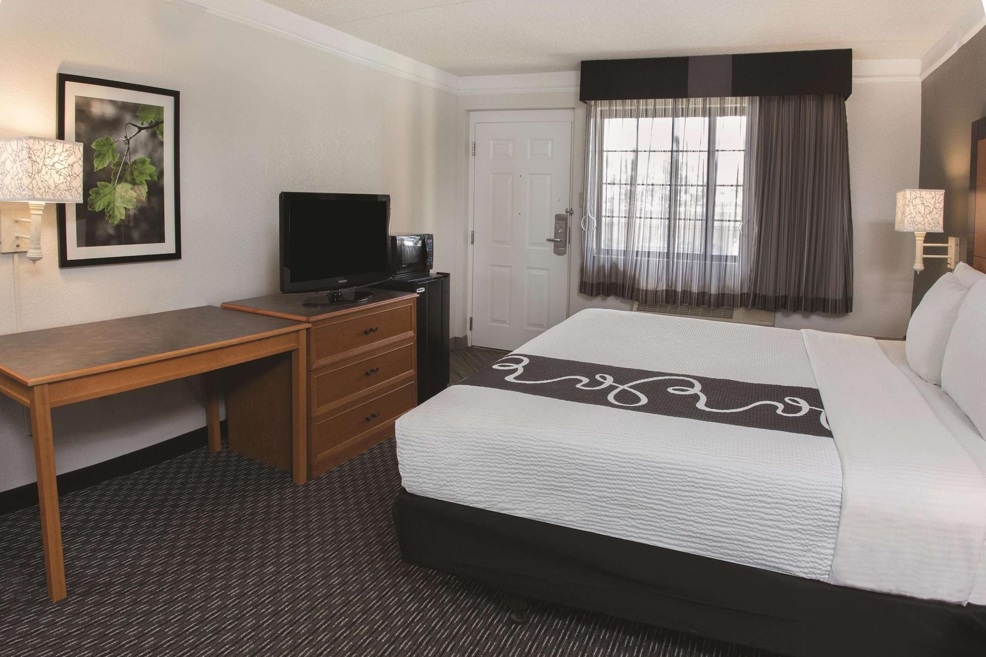 La Quinta By Wyndham Myrtle Beach Broadway Area מראה חיצוני תמונה